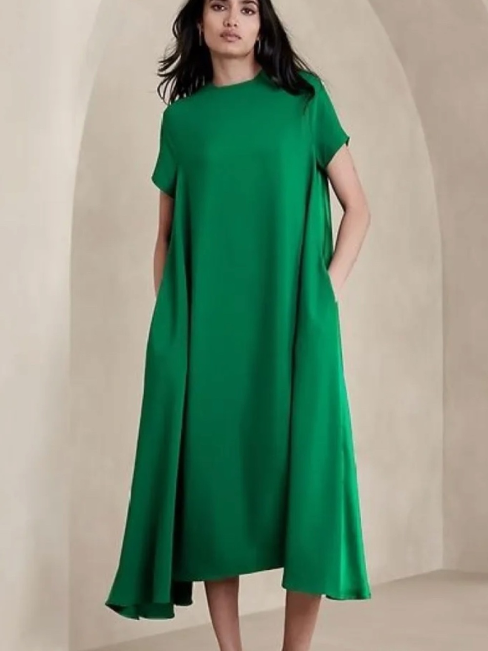 BANANA REPUBLIC - AURELIA CREPE & SATIN MAXI DRESS - GREEN - SIZE L